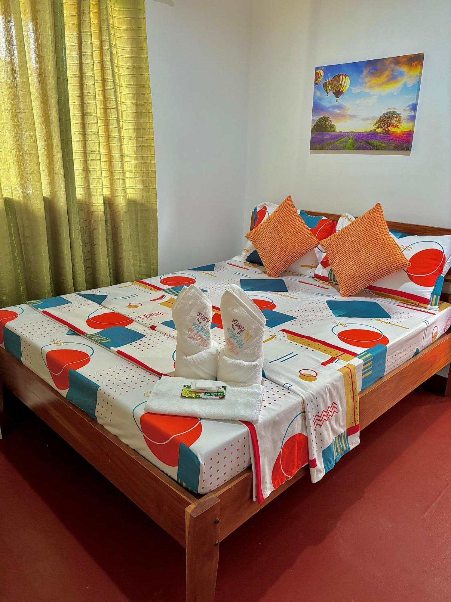 Luzville Transient House - Port Barton Itaytay المظهر الخارجي الصورة