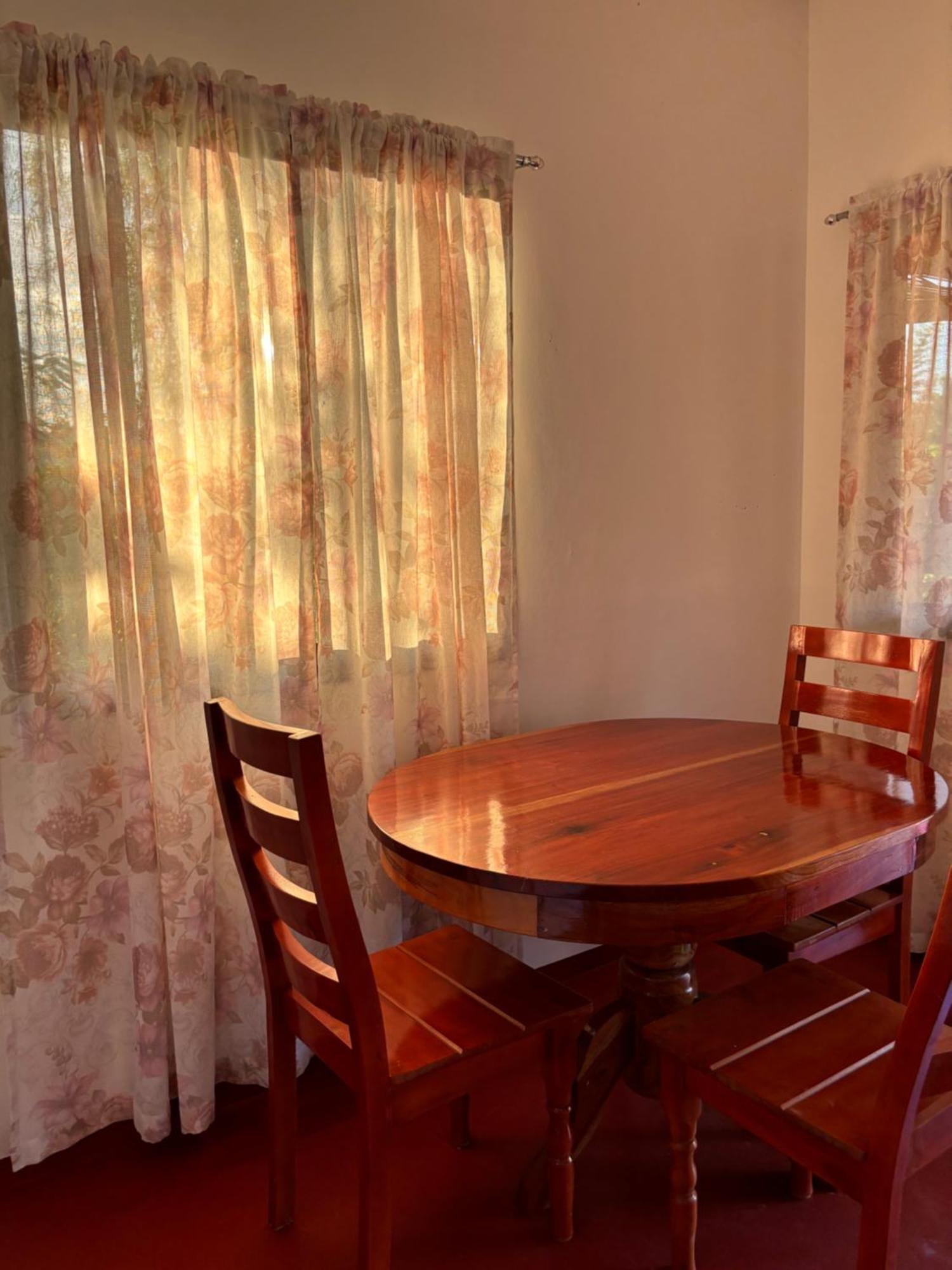 Luzville Transient House - Port Barton Itaytay المظهر الخارجي الصورة